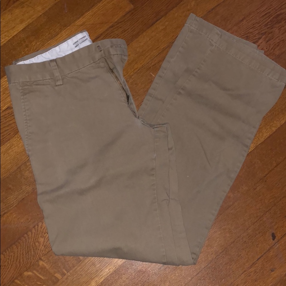 men’s khaki pants